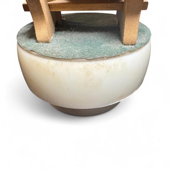 VTG Chadwick Miller Rotating Music Box Wooden Doll & Dog - Picture 4 of 5